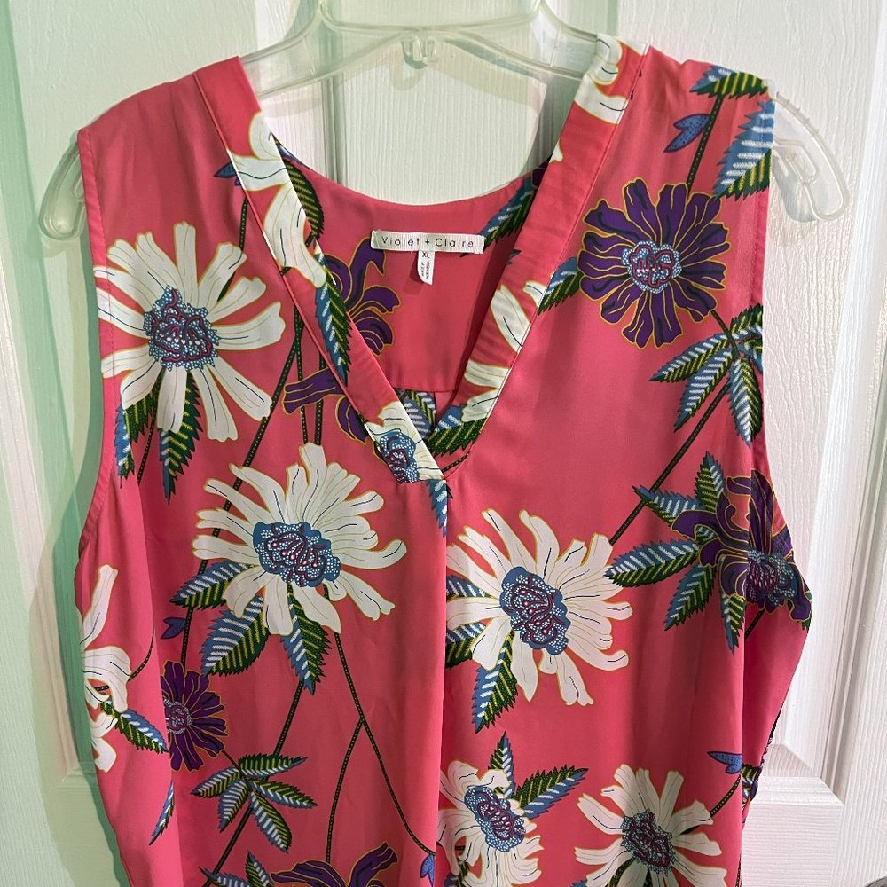 Women's Sleeveless Tank XL
